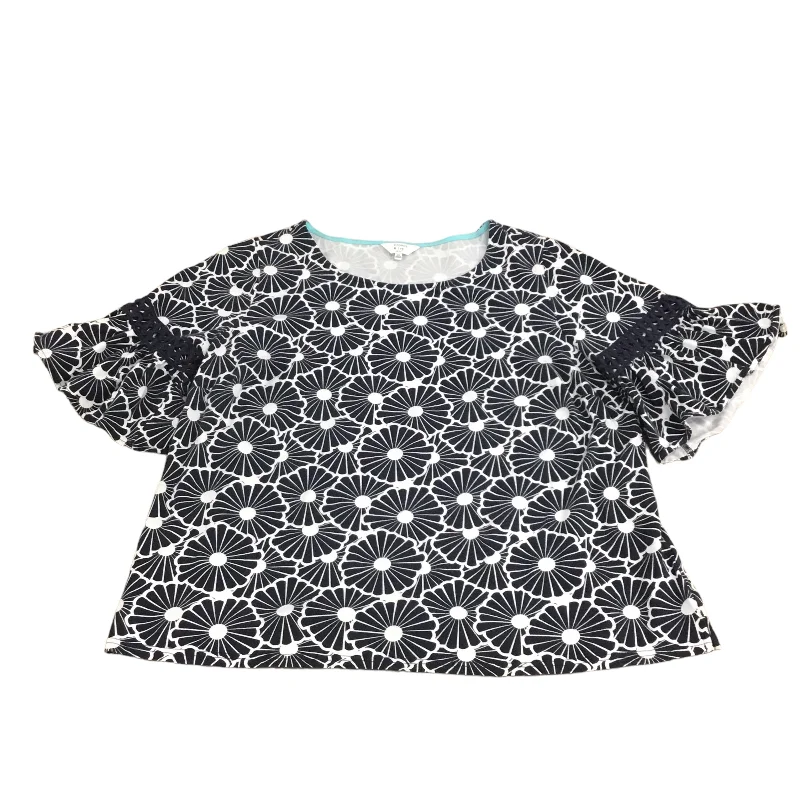 Trendy Styles Top 3/4 Sleeve By Crown And Ivy In Blue & White, Size: 1x