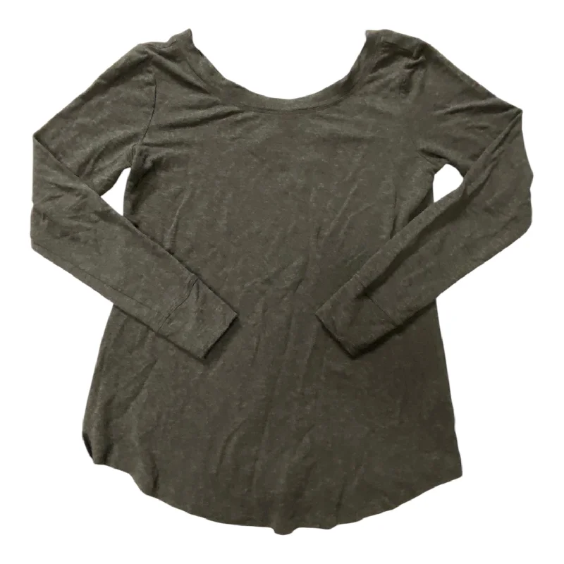 Fashion Comfort Top Long Sleeve By Cabi In Grey, Size: Xs