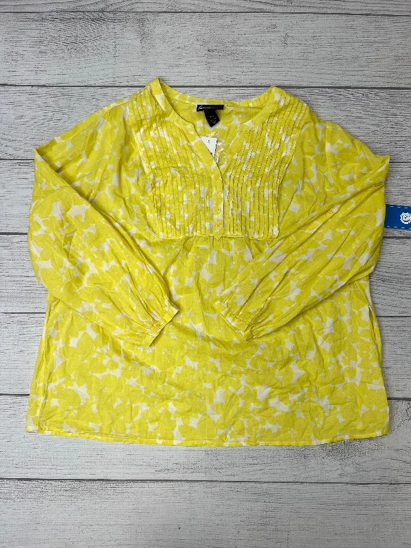 Outdoor Clothing Top Long Sleeve By Lane Bryant In Yellow, Size: 3x