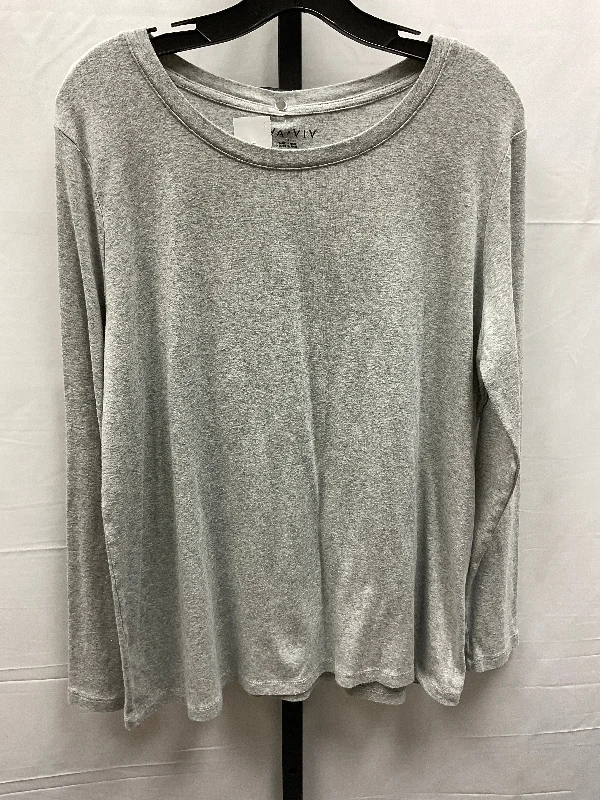 Weekend Wear Top Long Sleeve Basic By Ava & Viv In Grey, Size: 1x