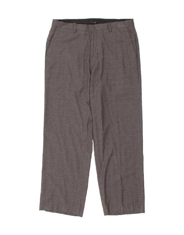 Sporty Essentials CALVIN KLEIN Mens Straight Suit Trousers W34 L30 Grey Check Polyester Sporty Essentials CALVIN KLEIN Mens Straight Suit Trousers W34 L30 Grey Check Polyester