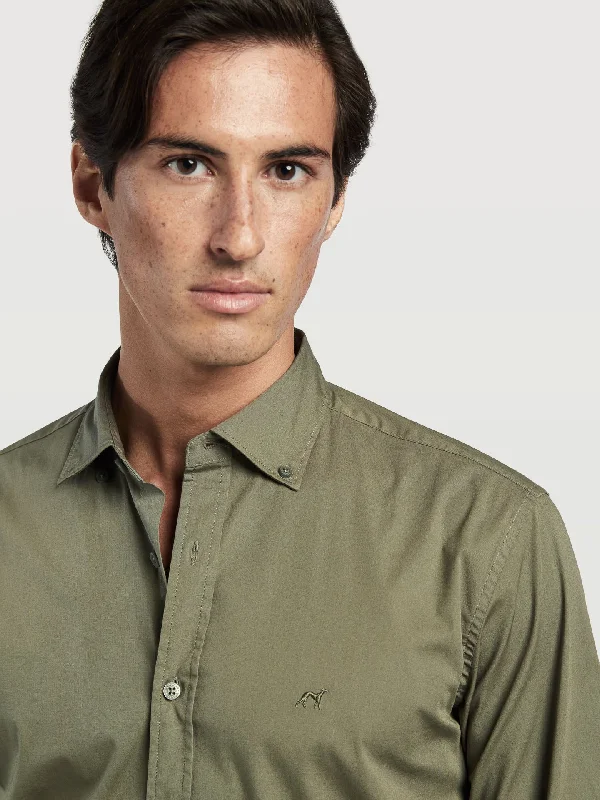 Cozy Sweatshirts Timeless essential slim fit plain garment dye poplin shirt