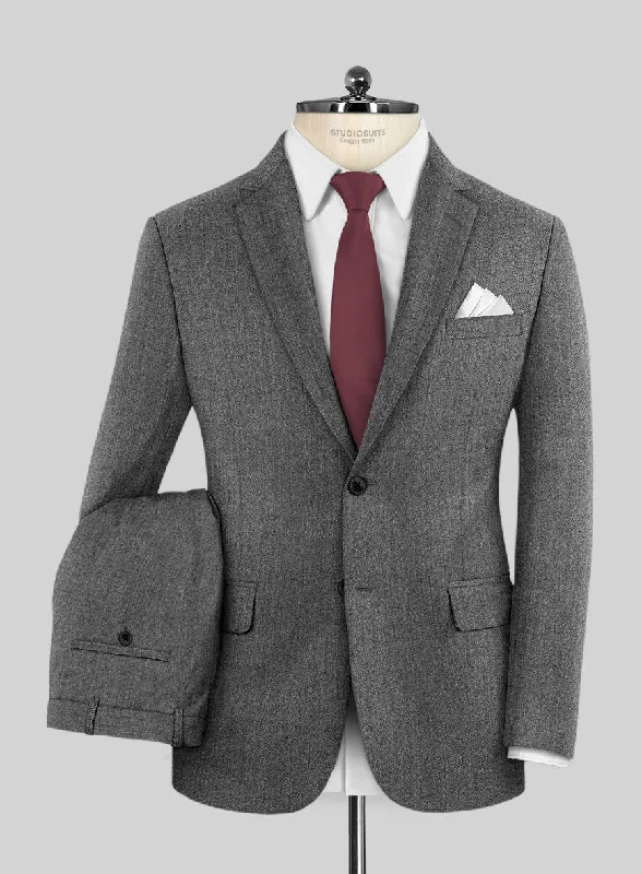 Sport Chic Scabal Sapphire Herringbone Gray Wool Suit