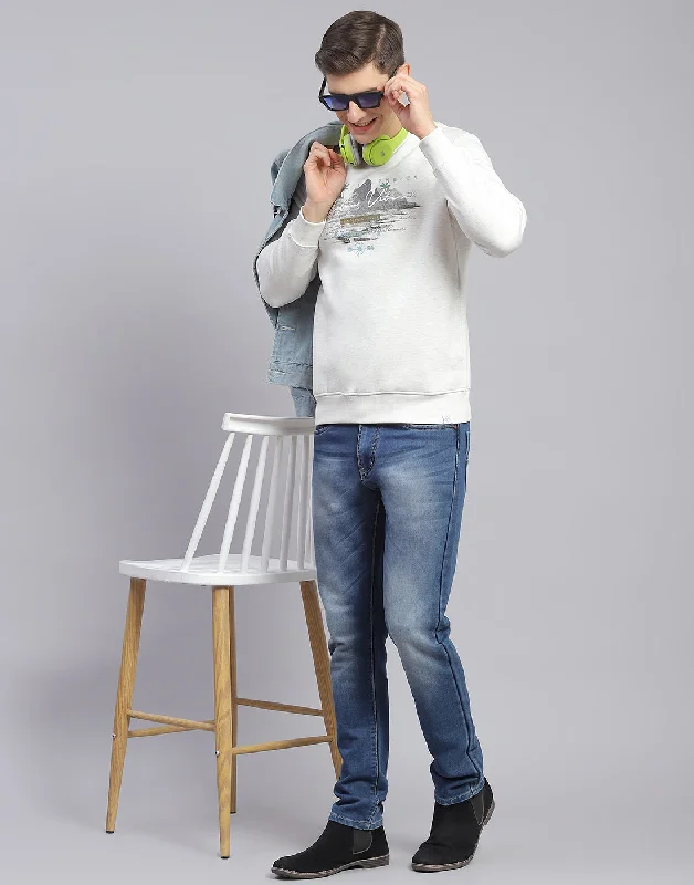 All-Weather Wear Men Off White Solid Round Neck Full Sleeve Sweatshirt