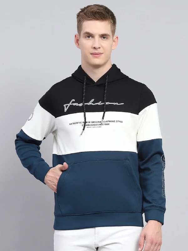 Effortless Comfort Men Black Printed Hooded Full Sleeve Sweatshirt