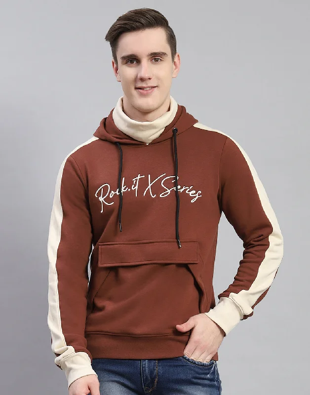 Classic Wear Men Brown Solid Hooded Full Sleeve Sweatshirt