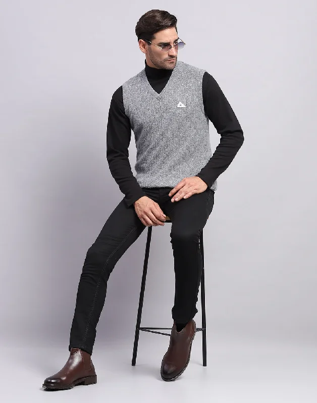 Classic Pieces Men Grey Self Design V Neck Sleeveless Sweater