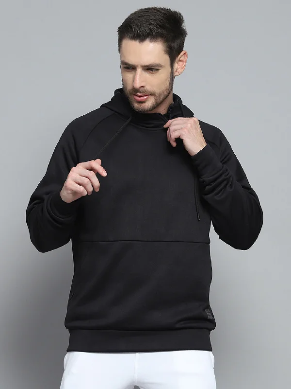 Cool Jackets Men Black Solid Hooded Full Sleeve Sweatshirt