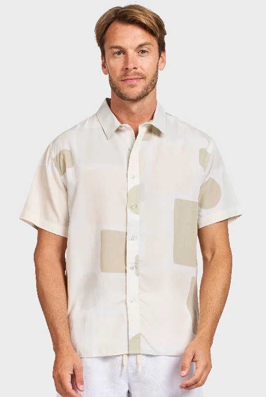 Versatile Wardrobe Smart Accessories Foreman Short Sleeve Shirt