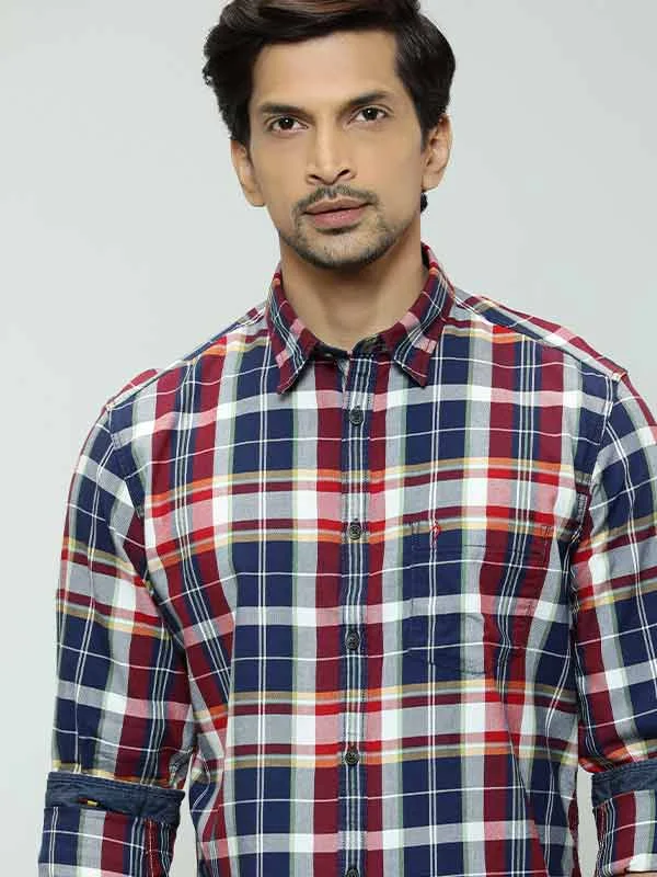 Outdoor Essentials Bold Pants Men Checked Full Sleeve Cotton Shirt