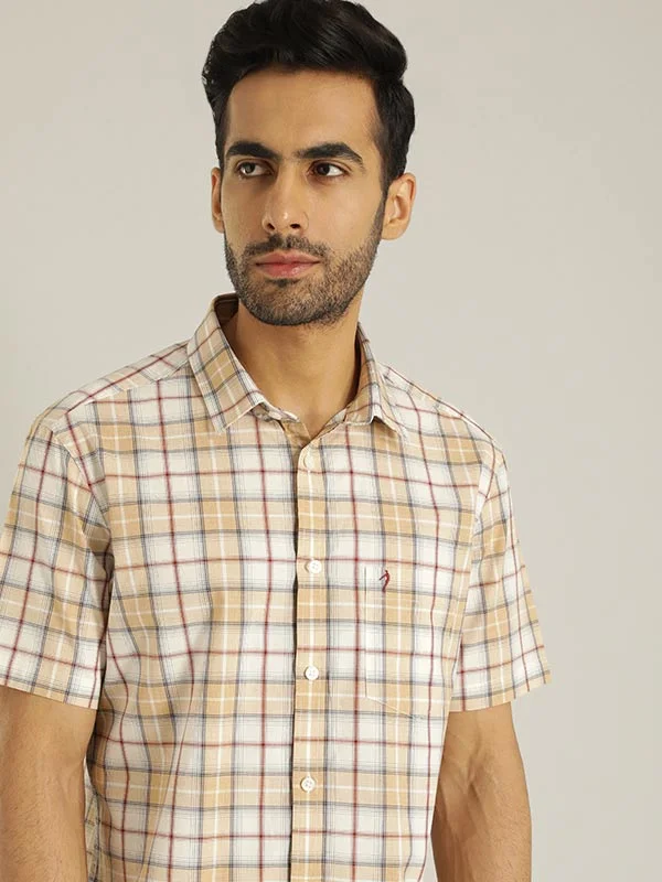 Street Gear Stylish Footwear Men Checked Half Sleeve Cotton Shirt