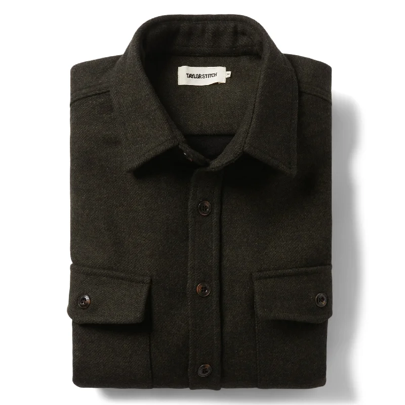 Outdoor Clothing Fashionable T-shirts The Maritime Shirt Jacket in Evergreen Twill