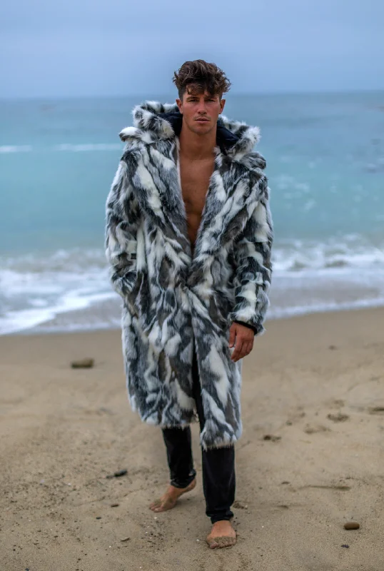 Urban Look Sleek Outerwear Men's Vandal Coat in "Tibetan Wolf"