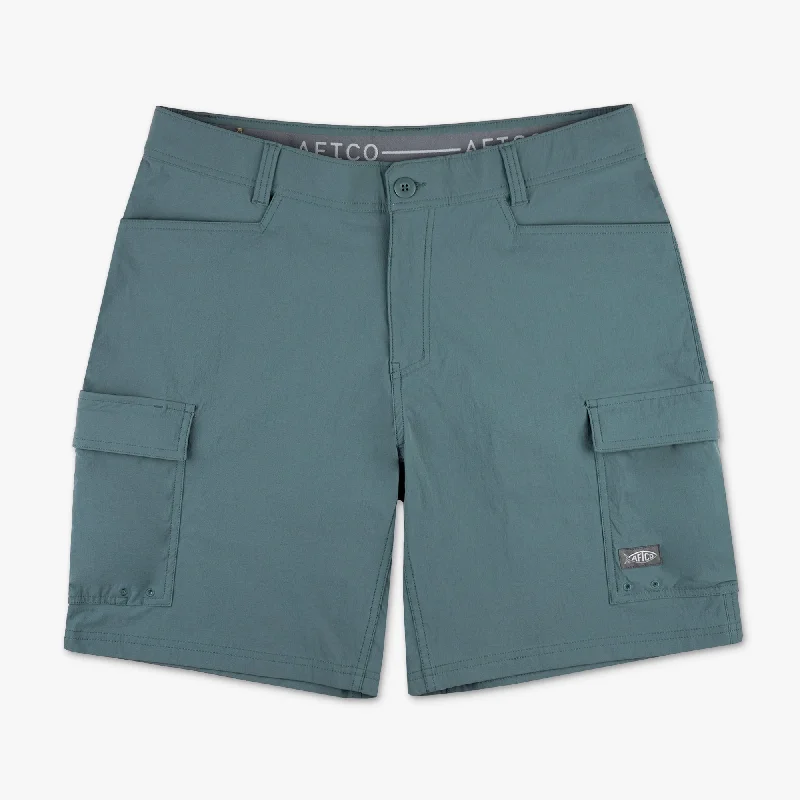 All-Season Outfits Trendy Shirts Deckhand Shorts