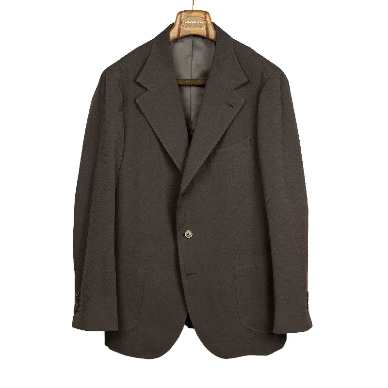Everyday Comfort Street Style Pants x Sartoria Carrara: ultra-light unlined jacket in brown seersucker (separates) Everyday Comfort Street Style Pants x Sartoria Carrara: ultra-light unlined jacket in brown seersucker (separates)