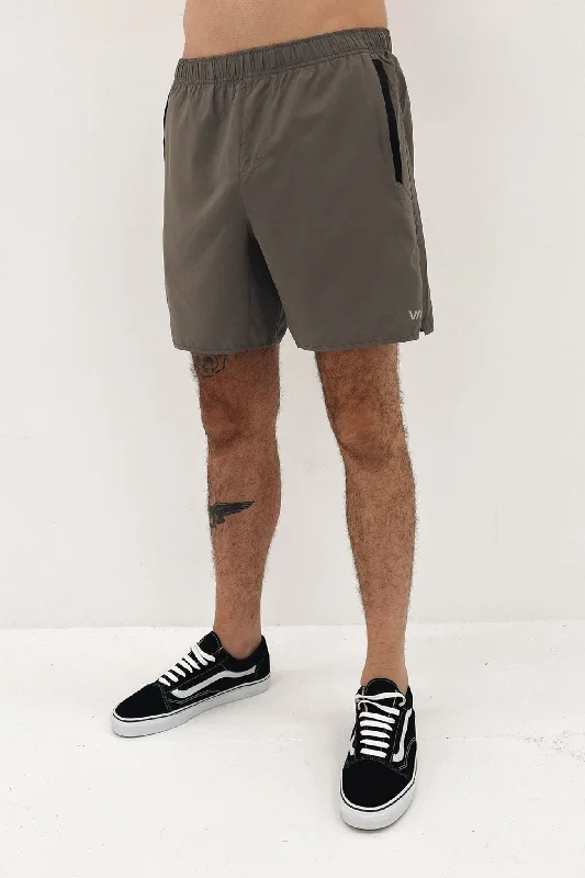 Simple Apparel Stylish Shirts Yogger IV Elastic Short 17" Mushroom