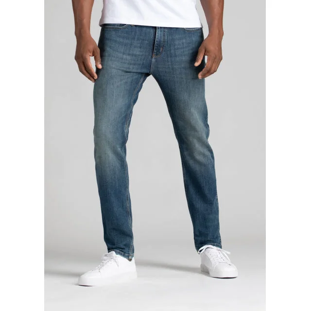 Relaxed Layers Smart Accessories Men's Performance Denim Relaxed - 34" Inseam